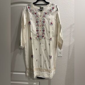 Pakistani designer Agha Noor off white casual kurta shirt